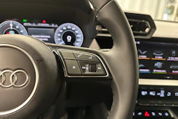 musta Audi A3 2025 kuva 12.