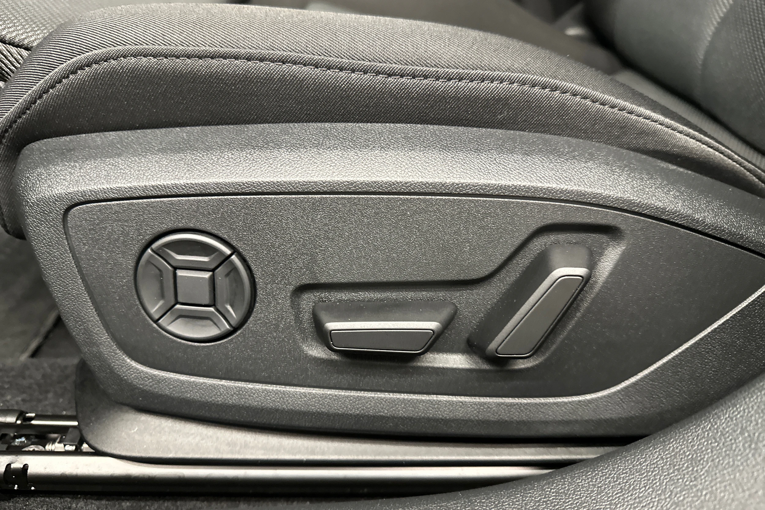 musta Audi A3 2025 kuva 24.