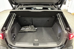 musta Audi A3 2025 kuva 26.