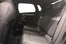 musta Audi A3 2025 kuva 8.