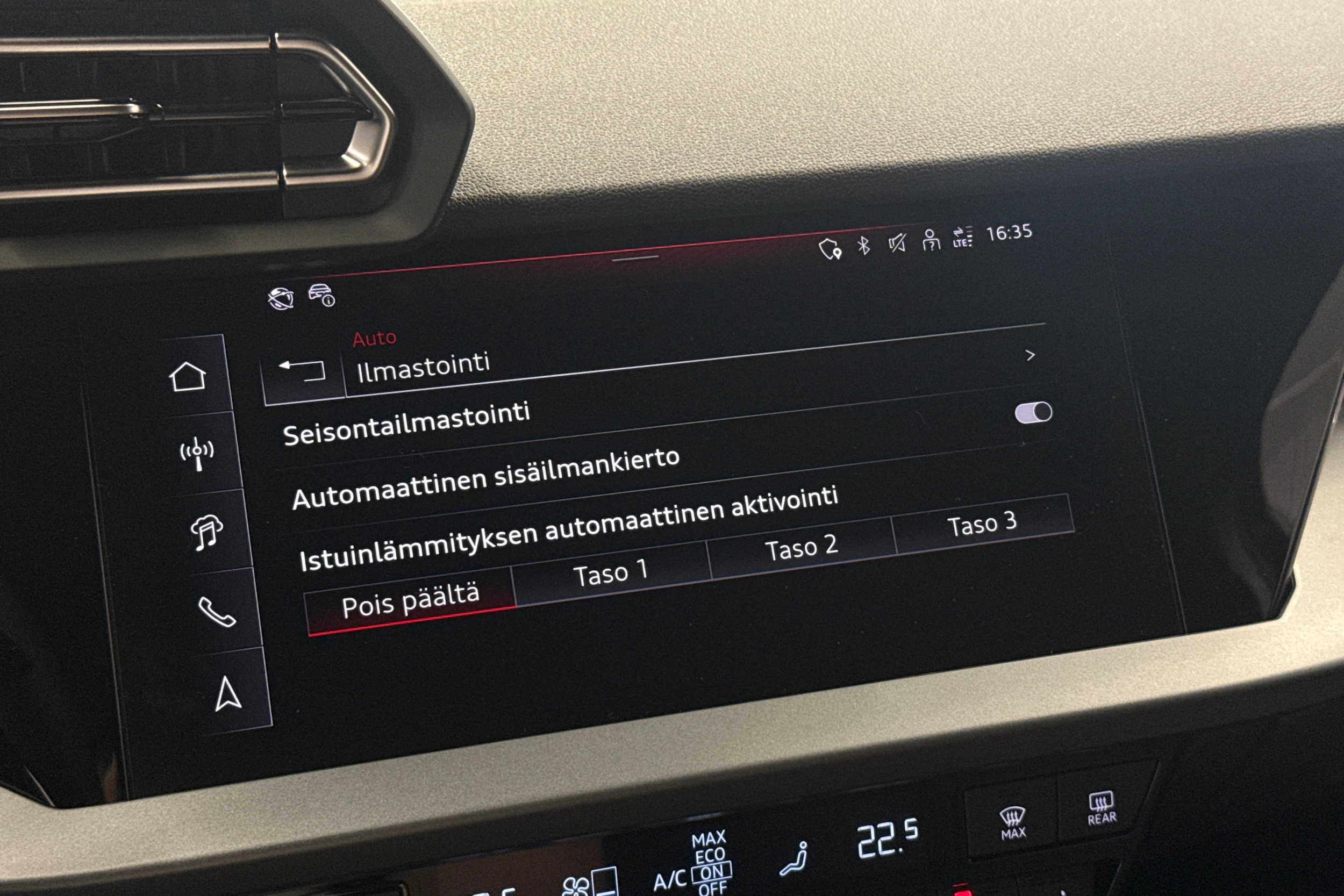 musta Audi A3 2025 kuva 20.