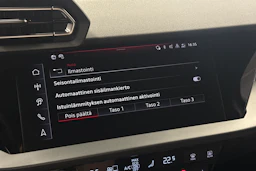 musta Audi A3 2025 kuva 20.