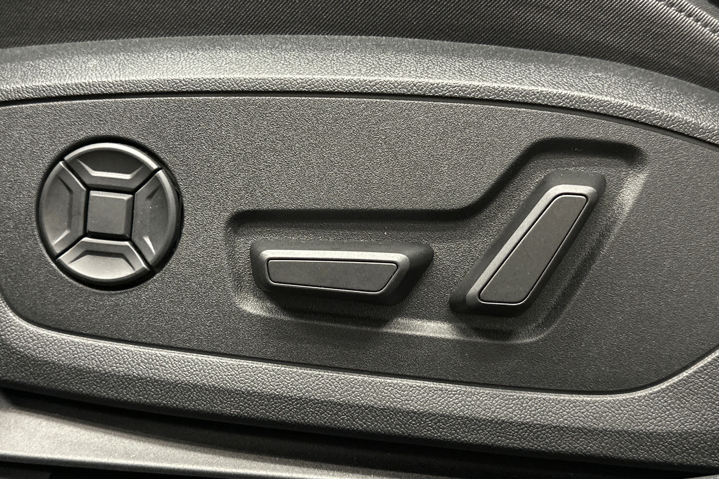 sininen Audi A3 2025 kuva 14.