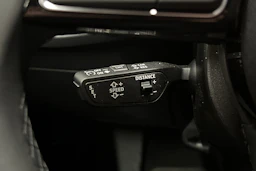 sininen Audi A3 2025 kuva 18.