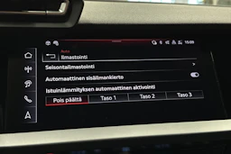 sininen Audi A3 2025 kuva 24.