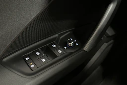 musta Audi A3 2025 kuva 14.