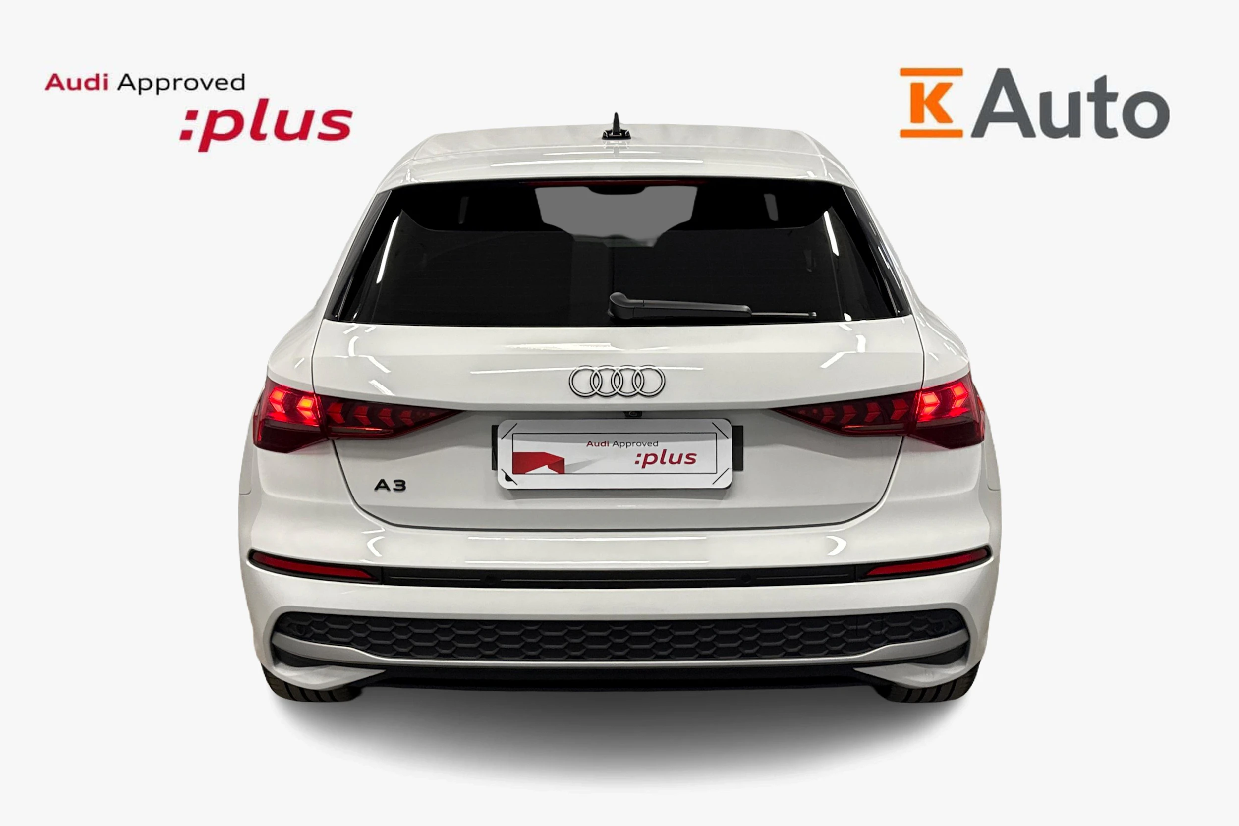 valkoinen Audi A3 2025 kuva 3.