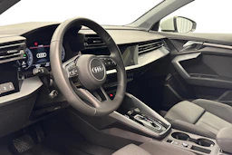 valkoinen Audi A3 2025 kuva 6.