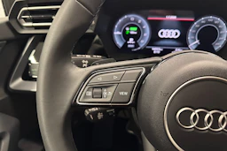 valkoinen Audi A3 2025 kuva 11.