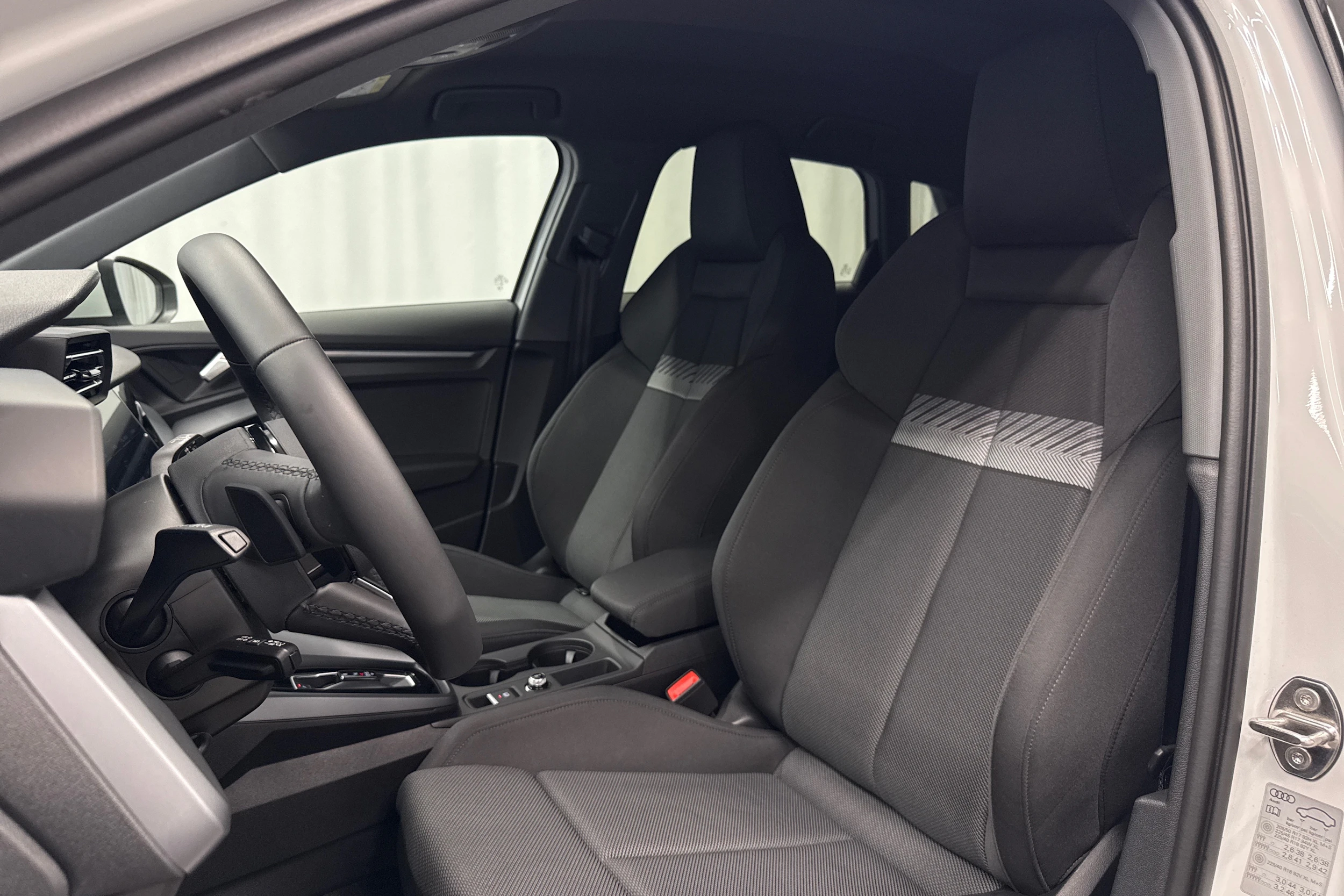 valkoinen Audi A3 2025 kuva 25.