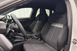 valkoinen Audi A3 2025 kuva 25.
