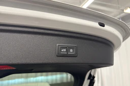 valkoinen Audi A3 2025 kuva 28.