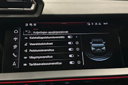 musta Audi A3 2025 kuva 28.