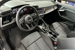 met. harmaa Audi A3 2025 kuva 6.