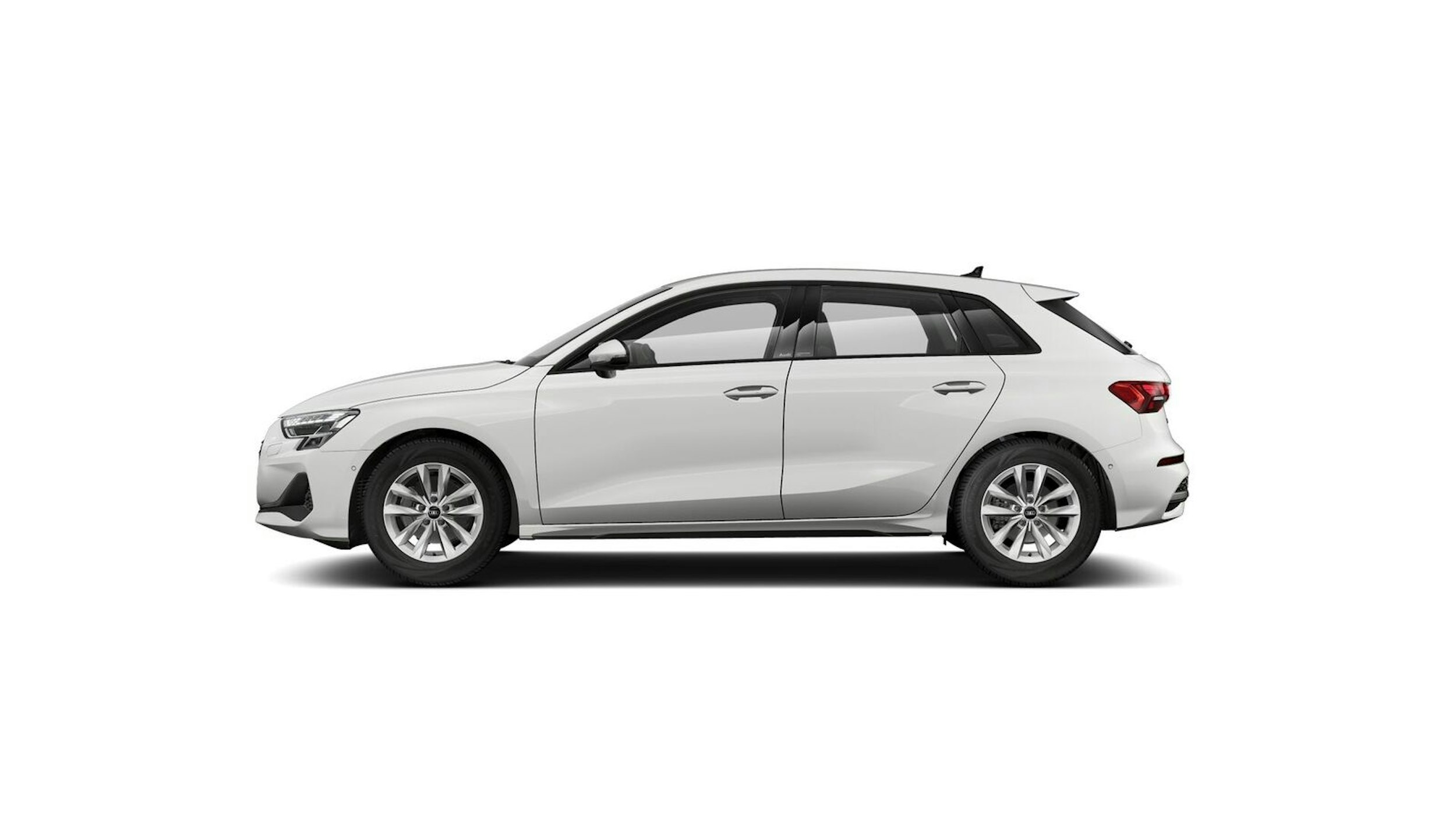 valkoinen Audi A3 2025 kuva 6.