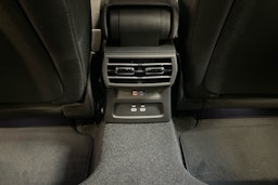 met. punainen Audi A3 2025 kuva 14.