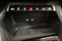 met. punainen Audi A3 2025 kuva 15.