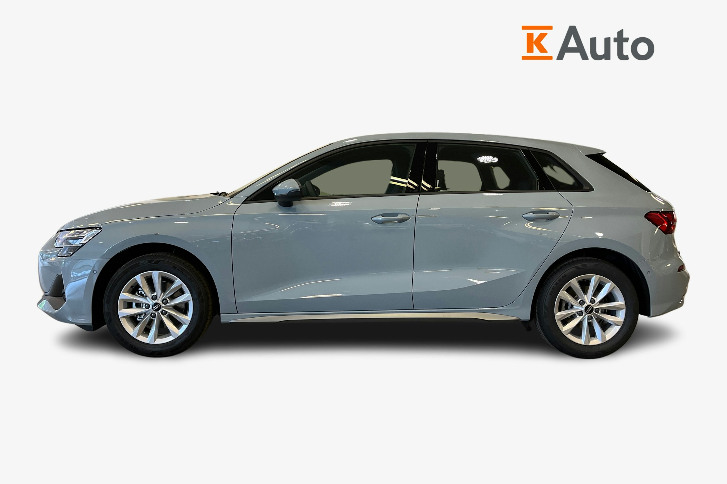 met. harmaa Audi A3 2025 kuva 5.
