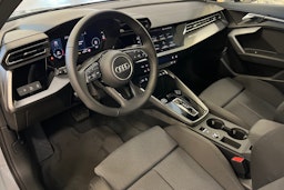 met. harmaa Audi A3 2025 kuva 6.