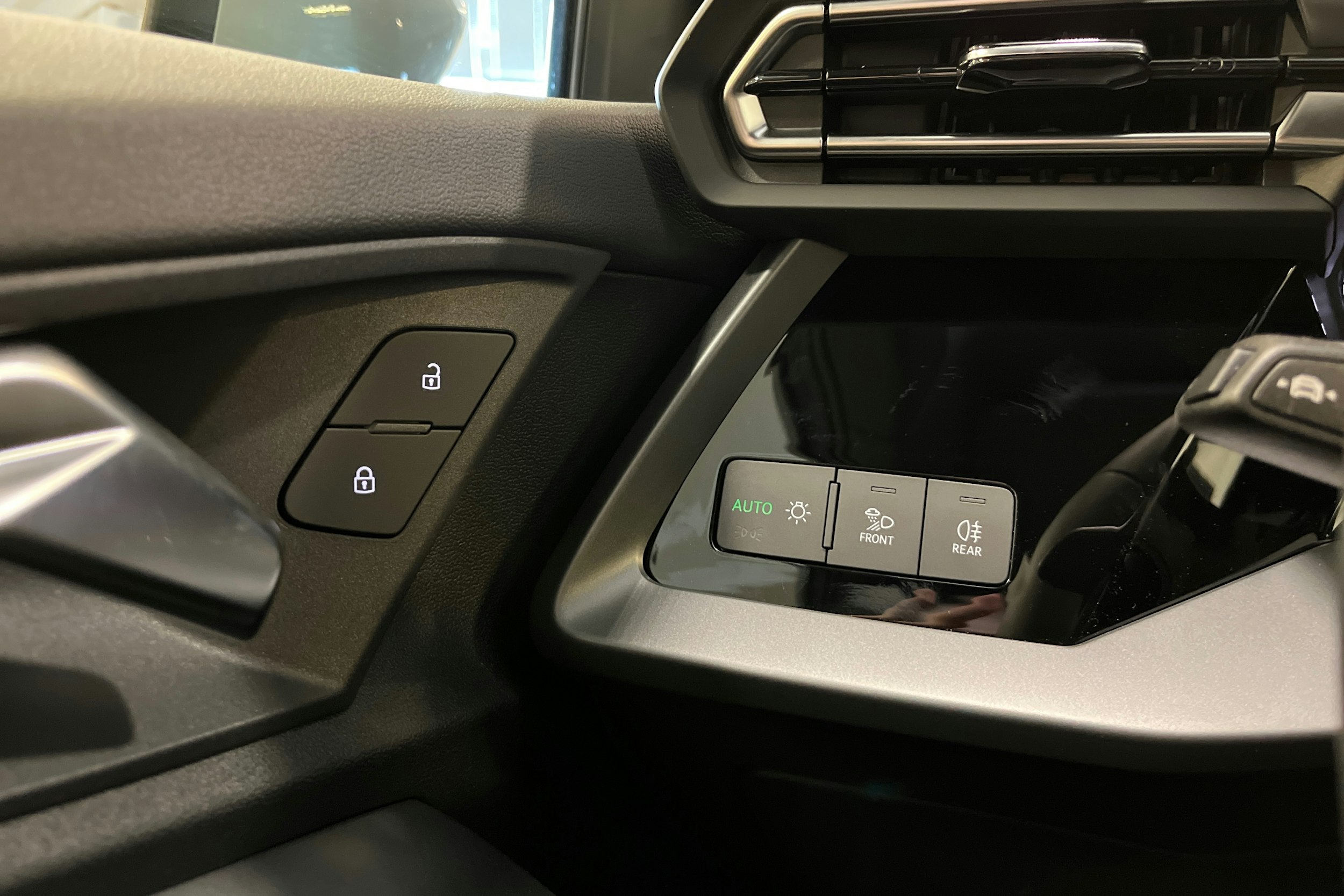 met. harmaa Audi A3 2025 kuva 19.