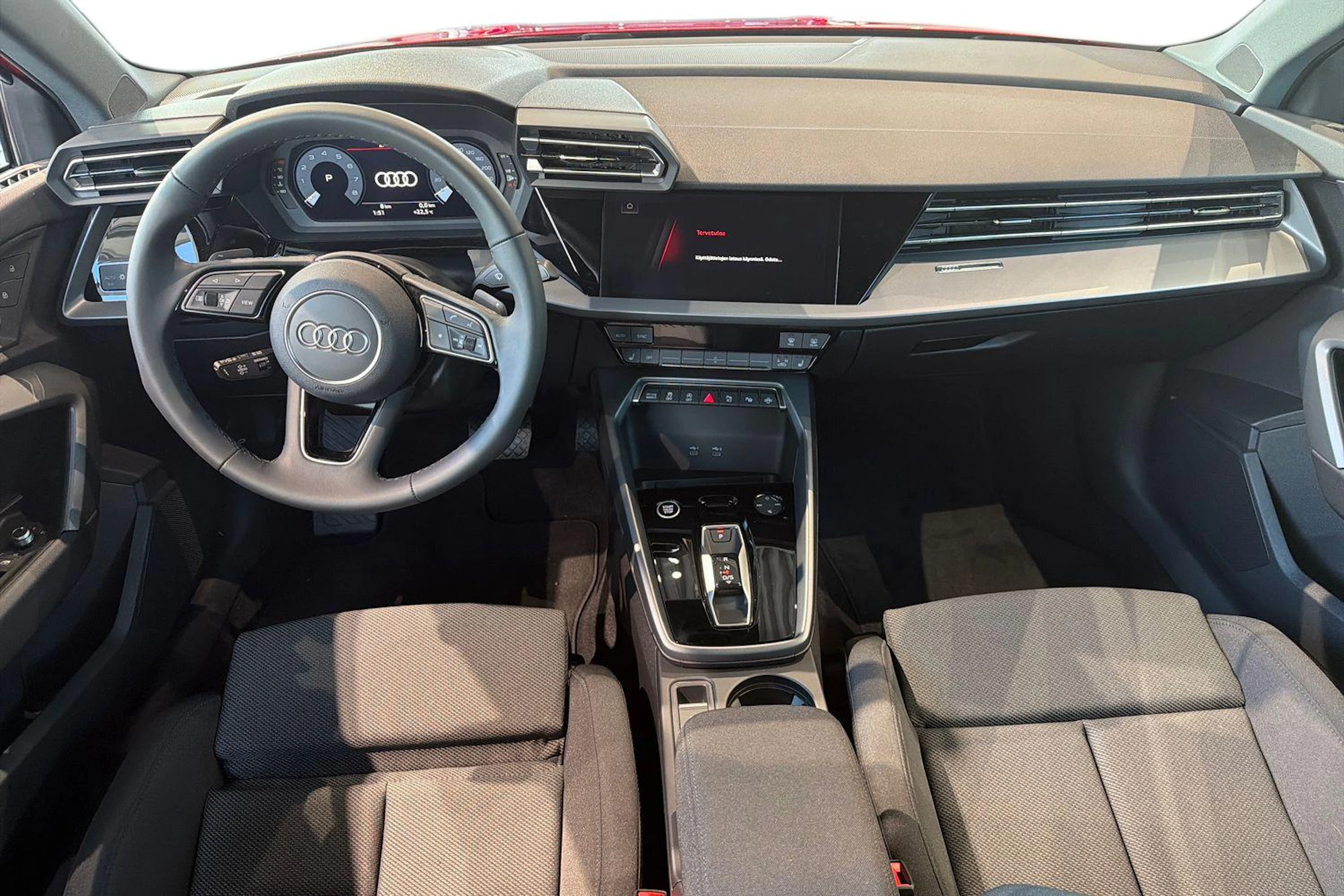 punainen Audi A3 2026 kuva 7.