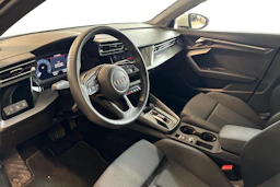 valkoinen Audi A3 2025 kuva 3.