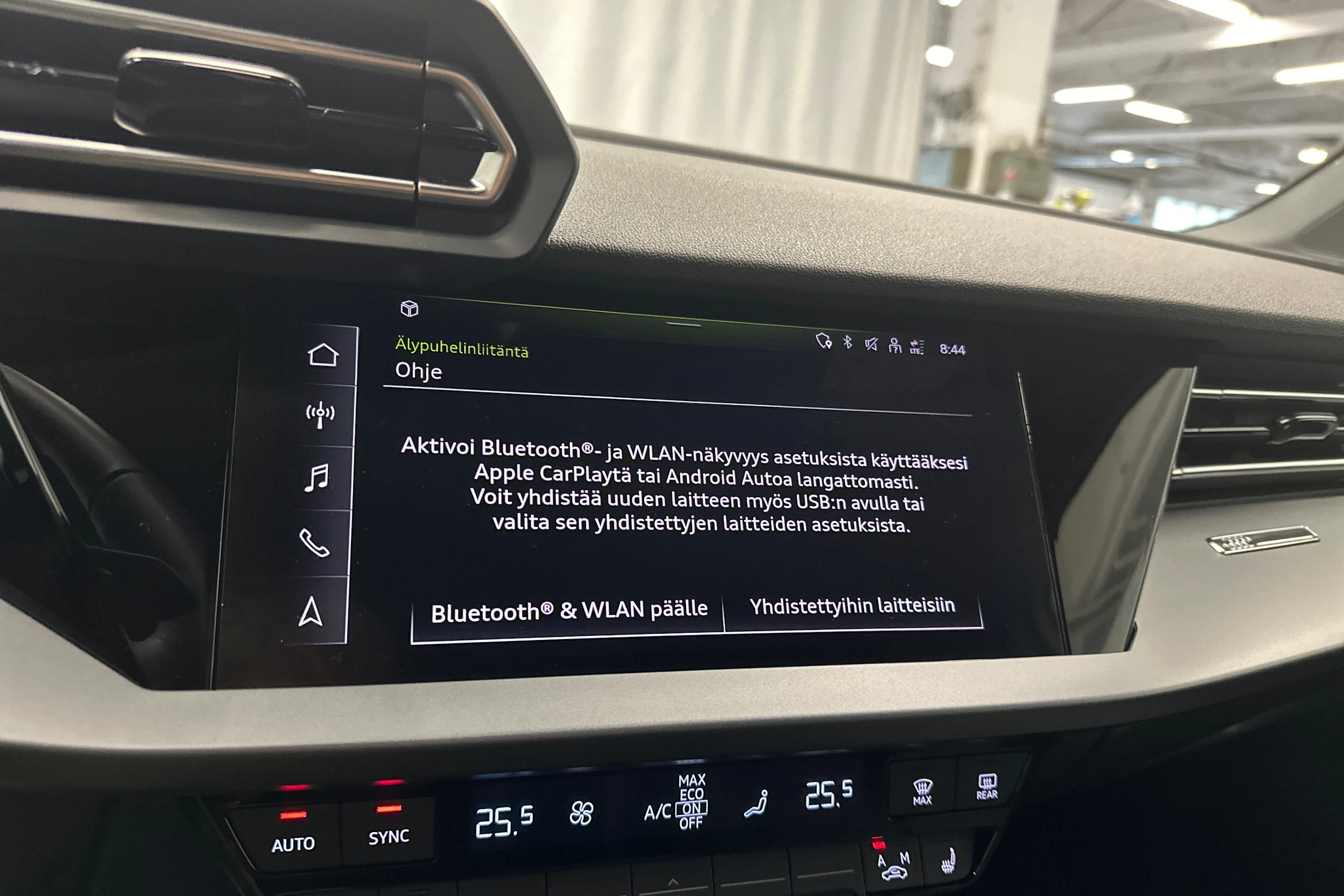 valkoinen Audi A3 2025 kuva 17.