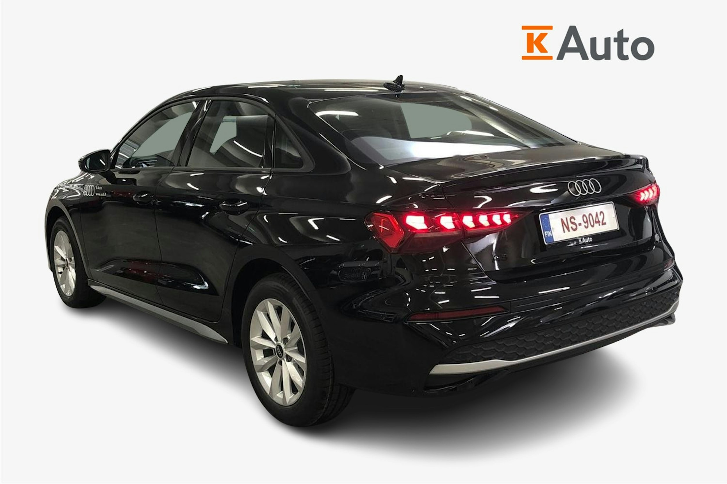 musta Audi A3 2025 kuva 2.