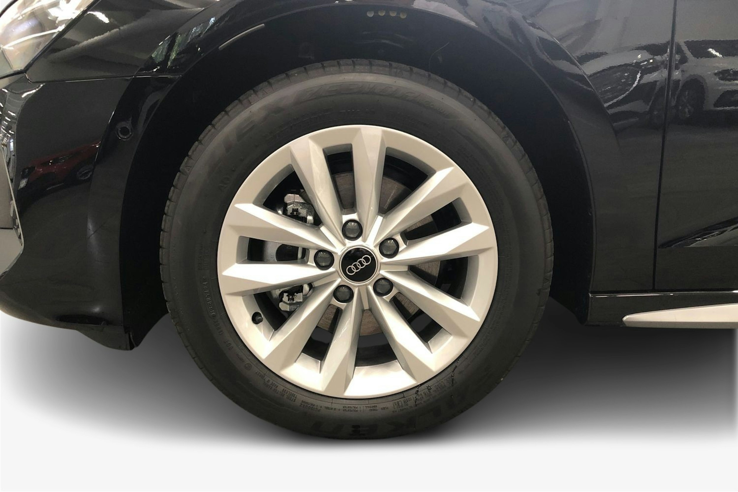 musta Audi A3 2025 kuva 9.