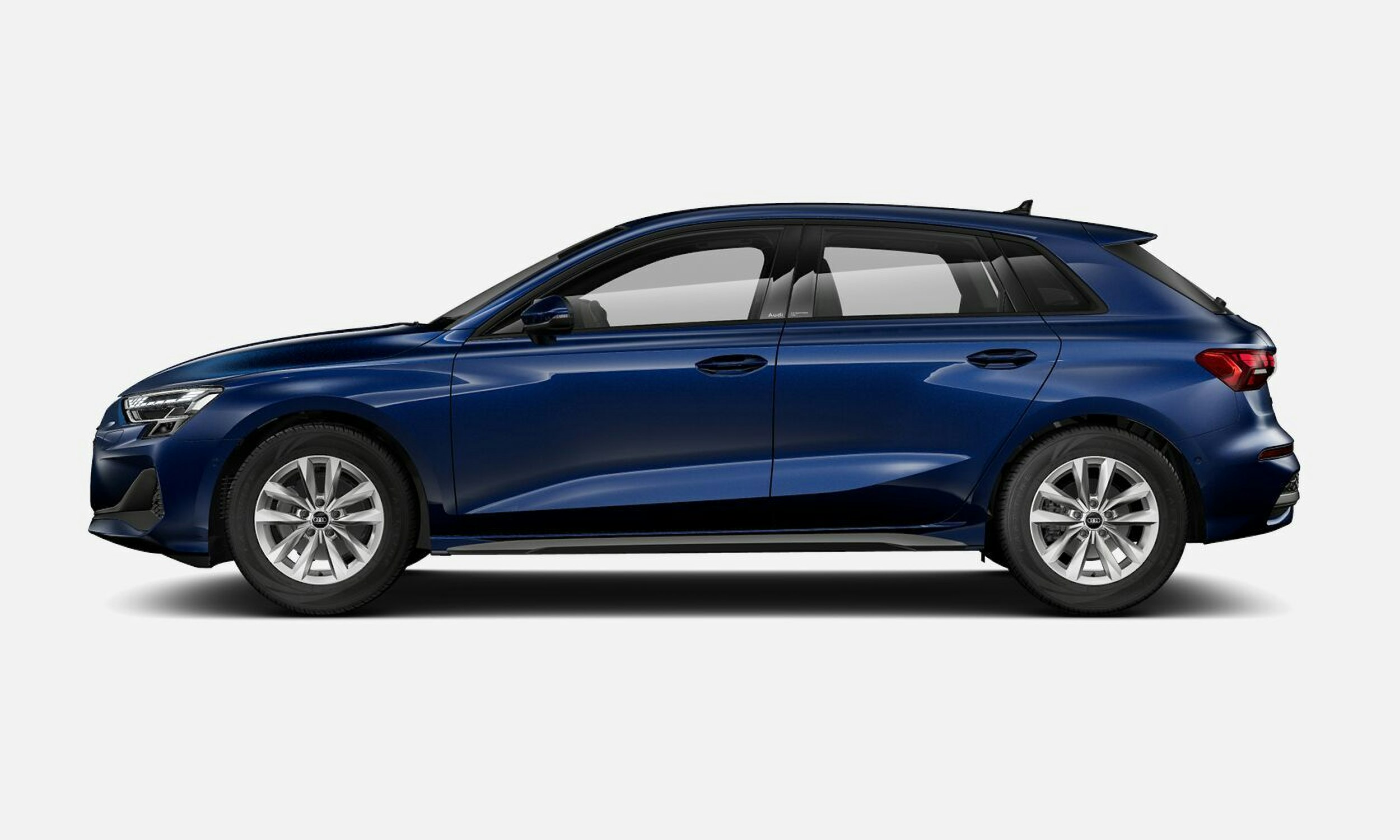 sininen Audi A3 2025 kuva 2.