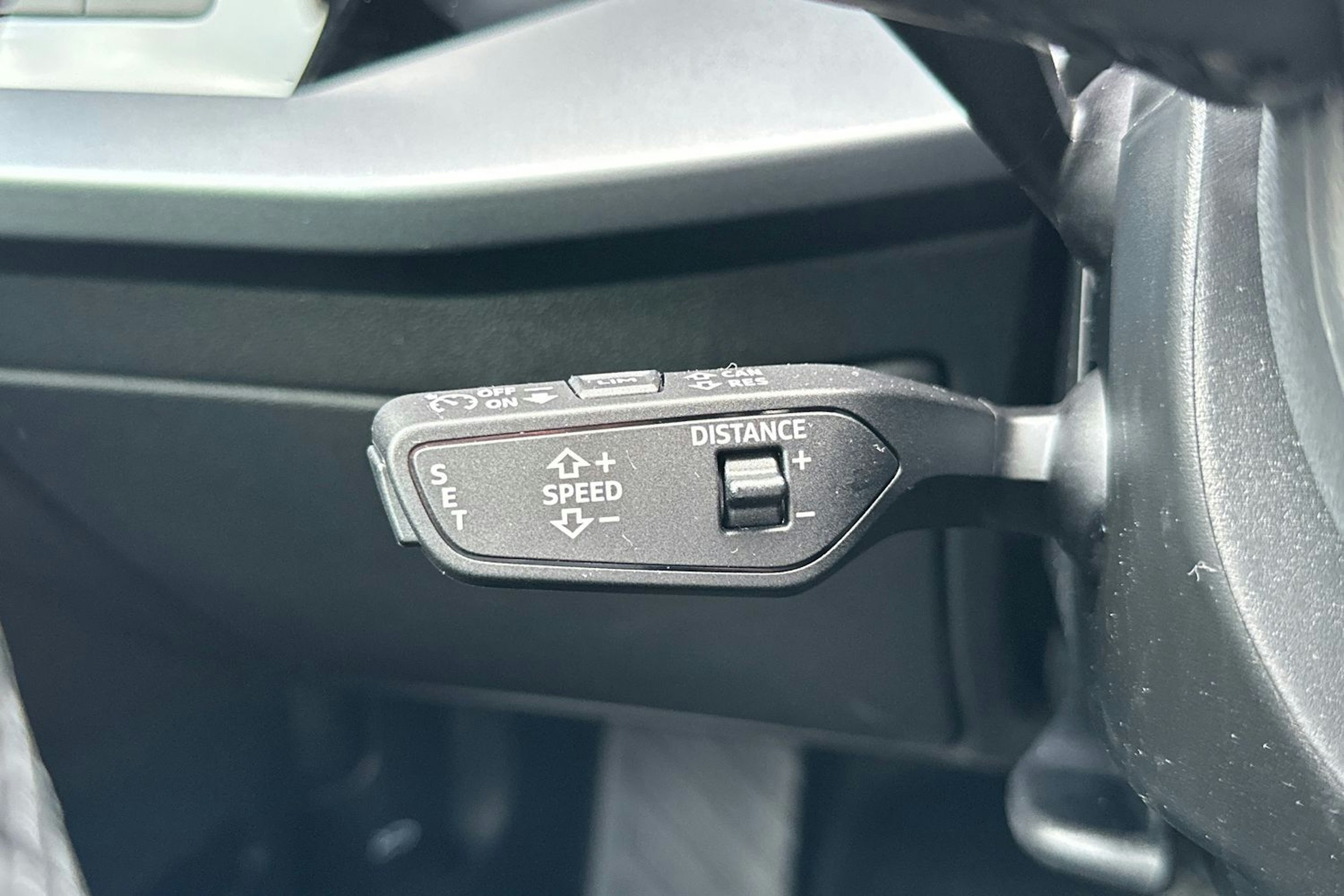 harmaa Audi A3 2025 kuva 12.