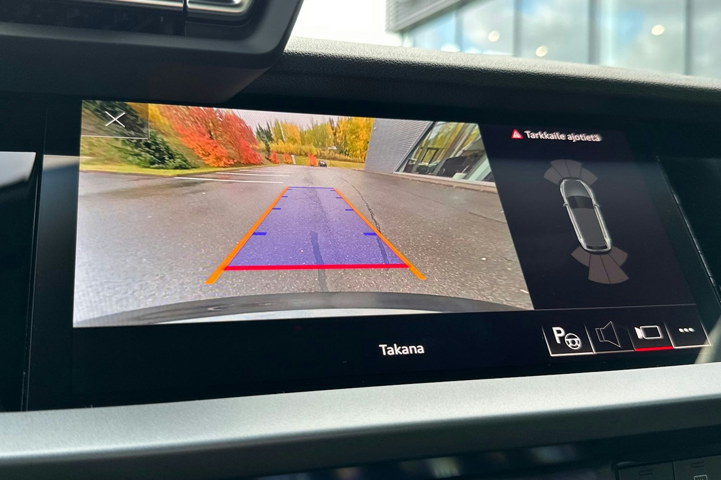 harmaa Audi A3 2025 kuva 17.