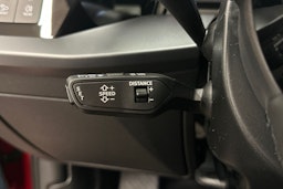 punainen Audi A3 2025 kuva 15.