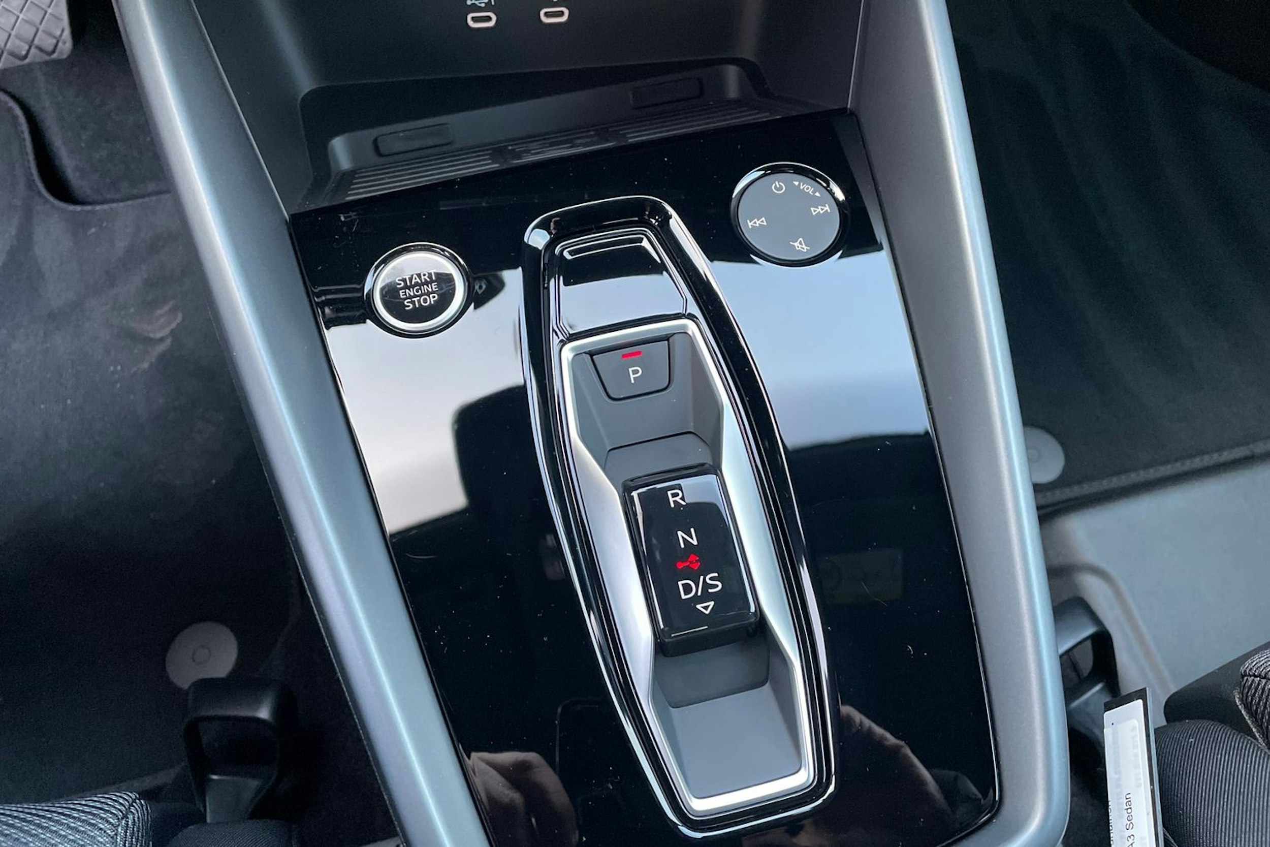 punainen Audi A3 2025 kuva 14.