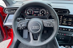 punainen Audi A3 2025 kuva 15.