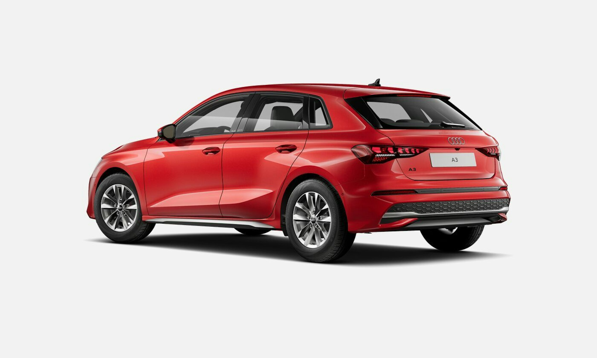 punainen Audi A3 2025 kuva 4.
