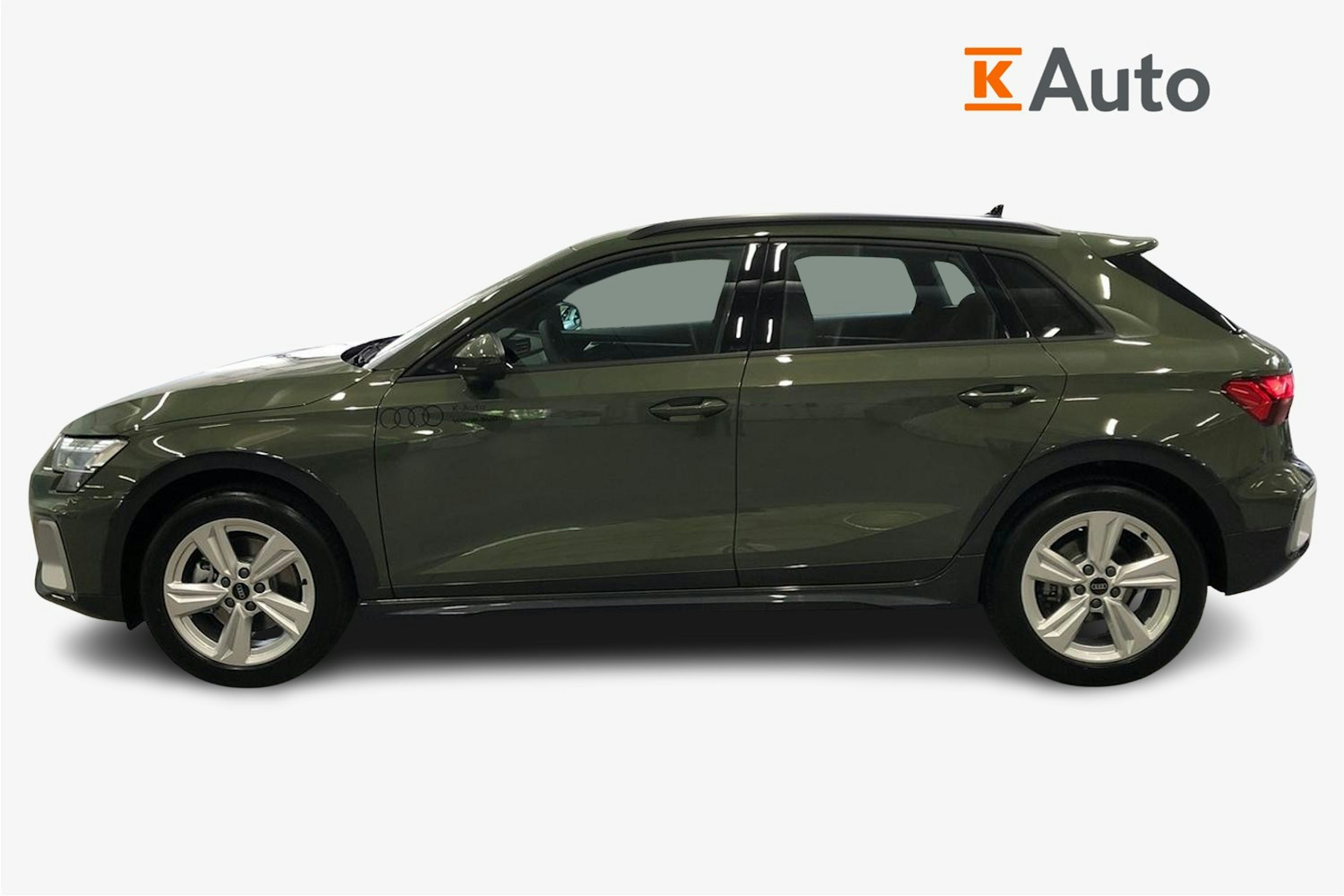 met. vihreä Audi A3 2025 kuva 5.