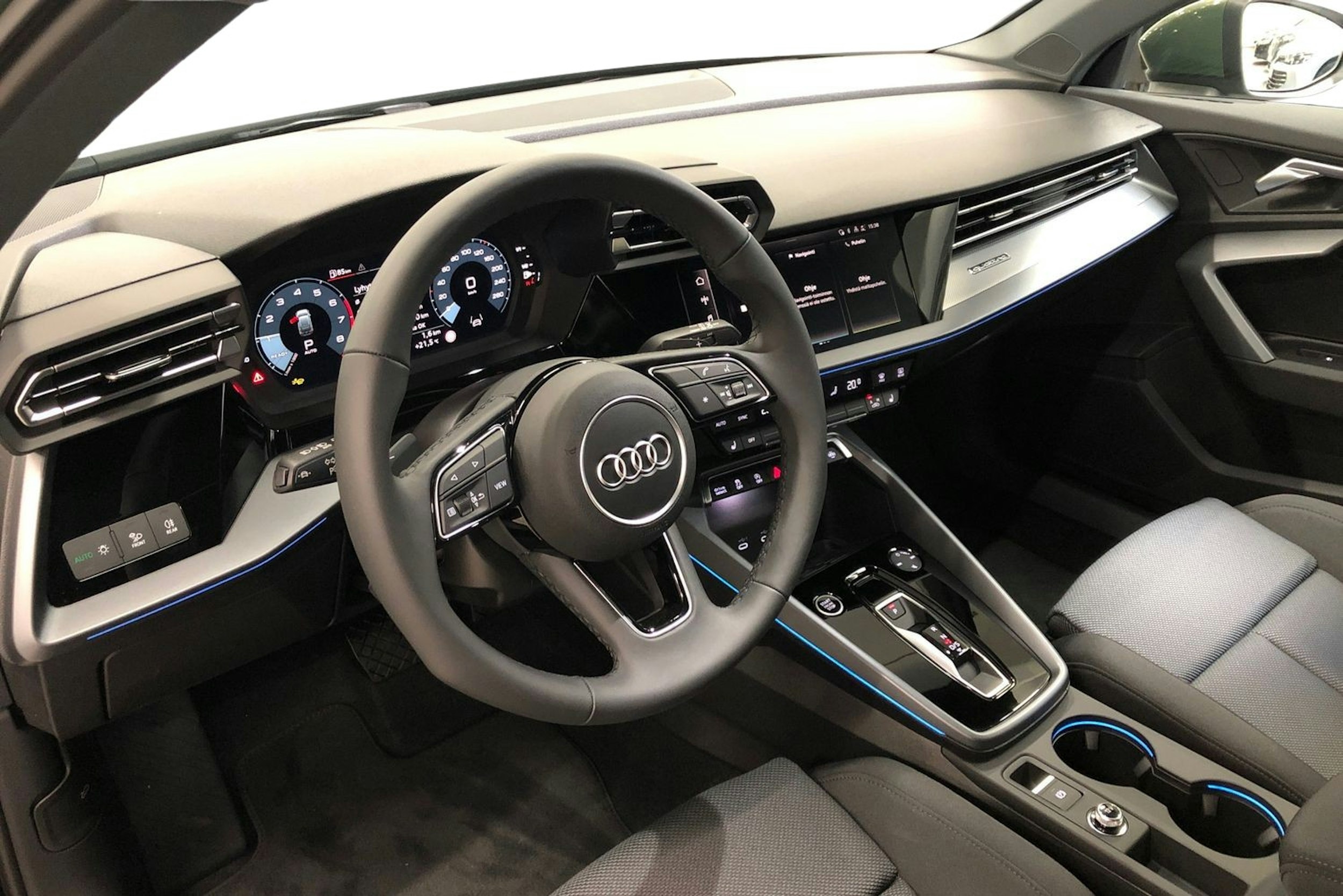 met. vihreä Audi A3 2025 kuva 6.