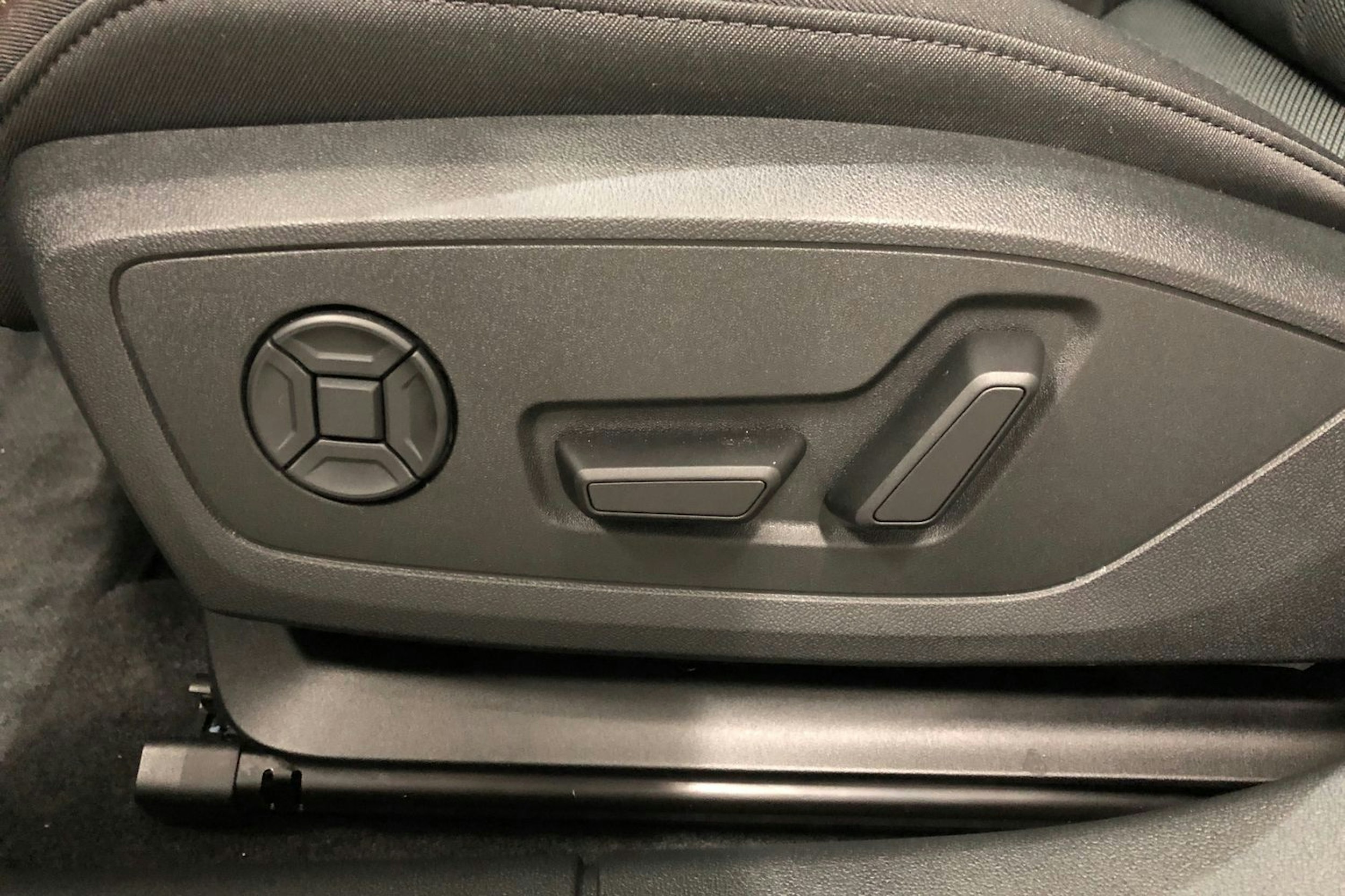met. vihreä Audi A3 2025 kuva 11.
