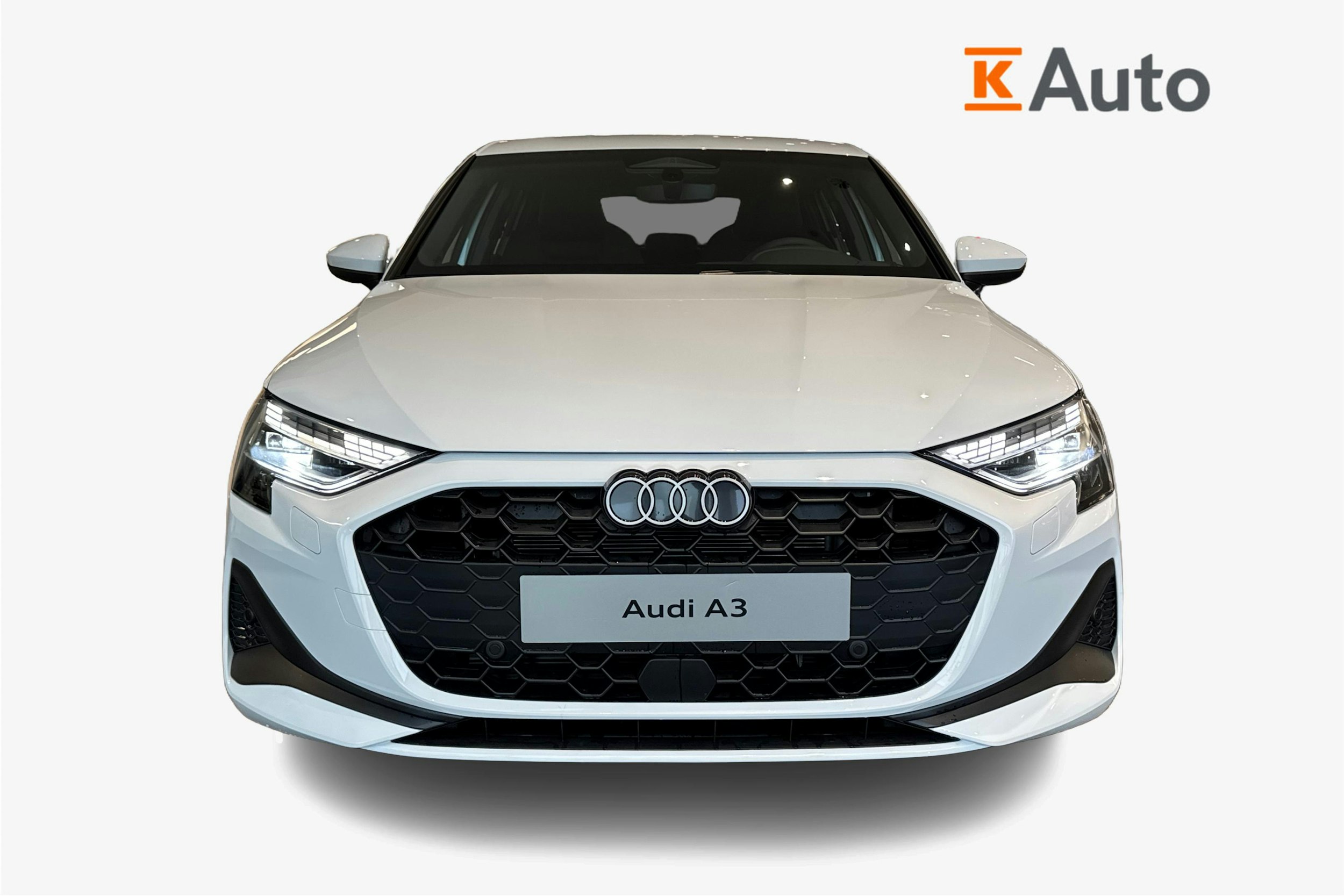 valkoinen Audi A3 2025 kuva 4.