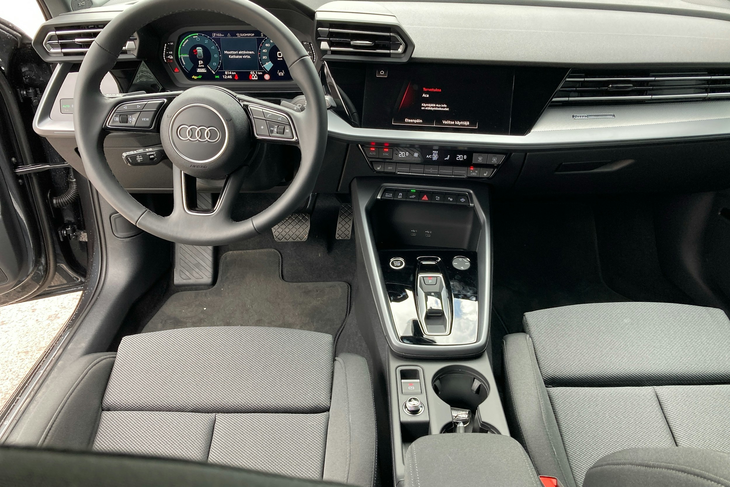 harmaa Audi A3 2025 kuva 7.