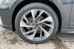 harmaa Audi A3 2025 kuva 9.