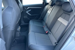 valkoinen Audi A3 2025 kuva 8.