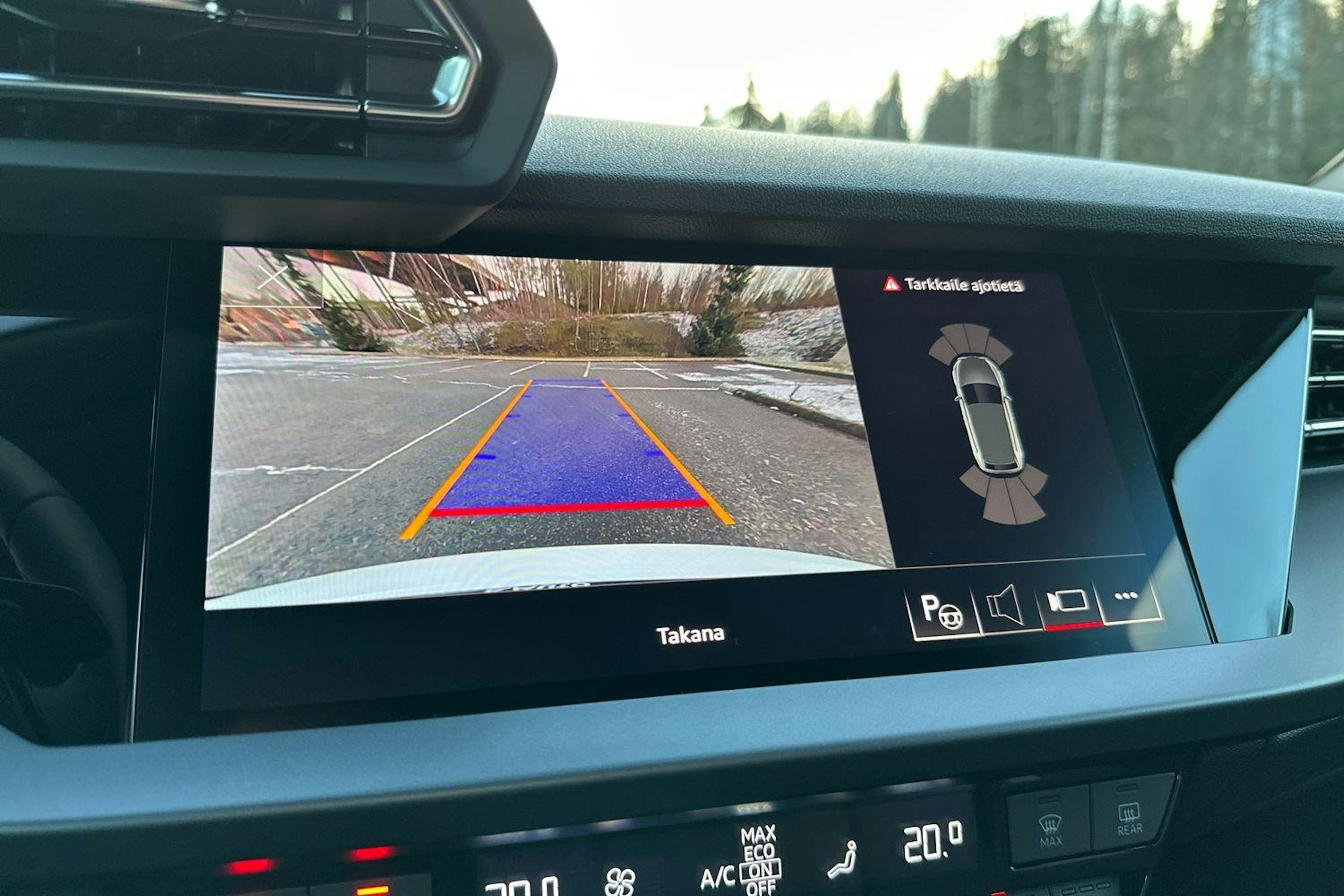 valkoinen Audi A3 2025 kuva 17.