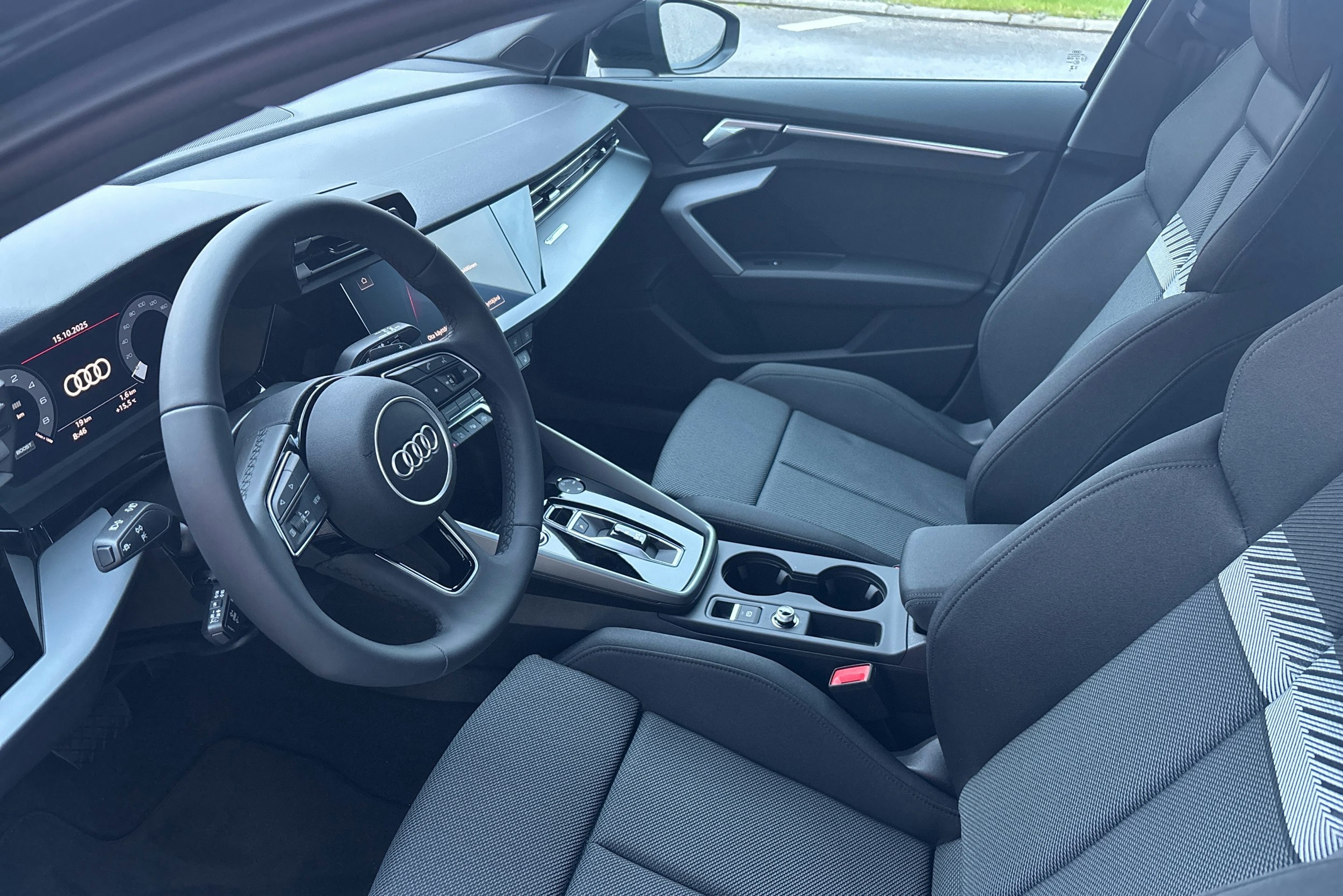 musta Audi A3 2025 kuva 6.