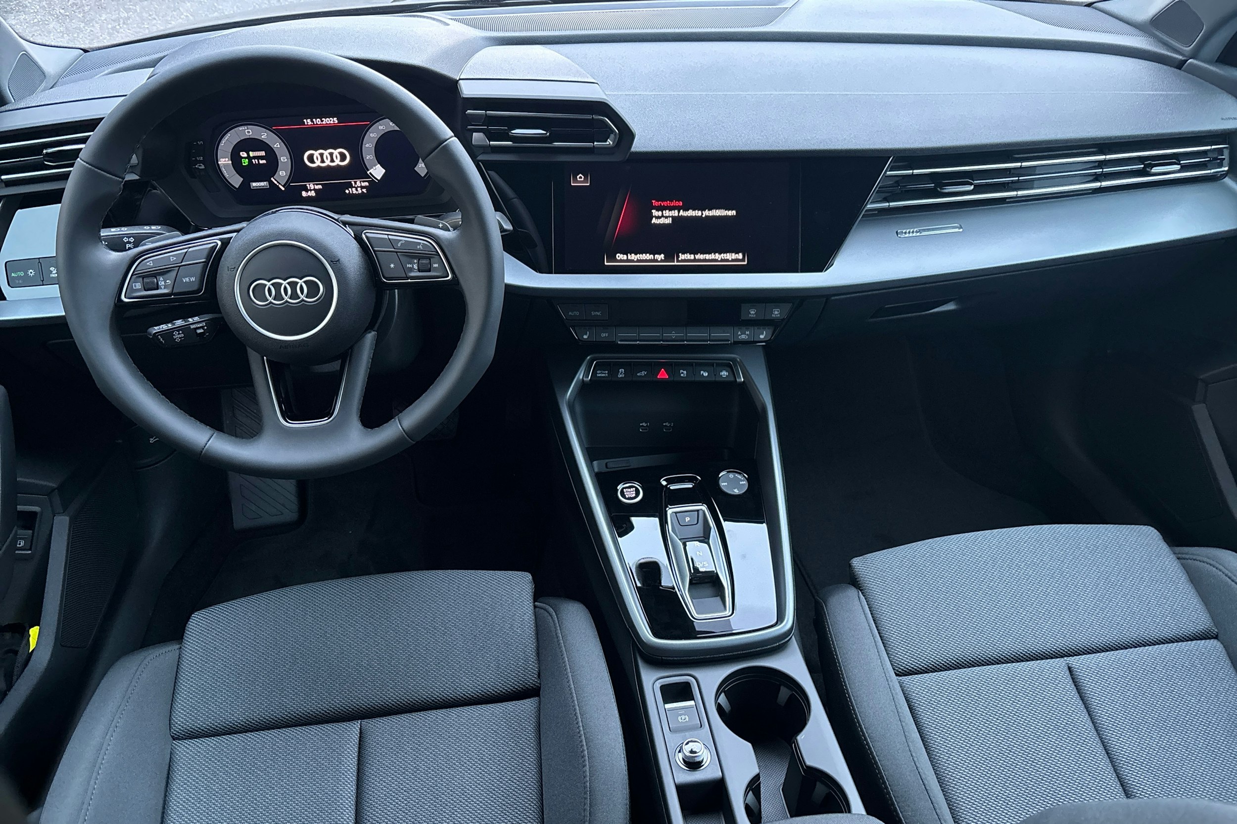 musta Audi A3 2025 kuva 7.