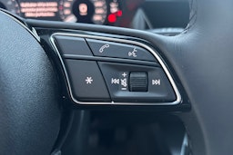 musta Audi A3 2025 kuva 14.