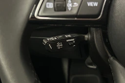 punainen Audi A3 2025 kuva 16.