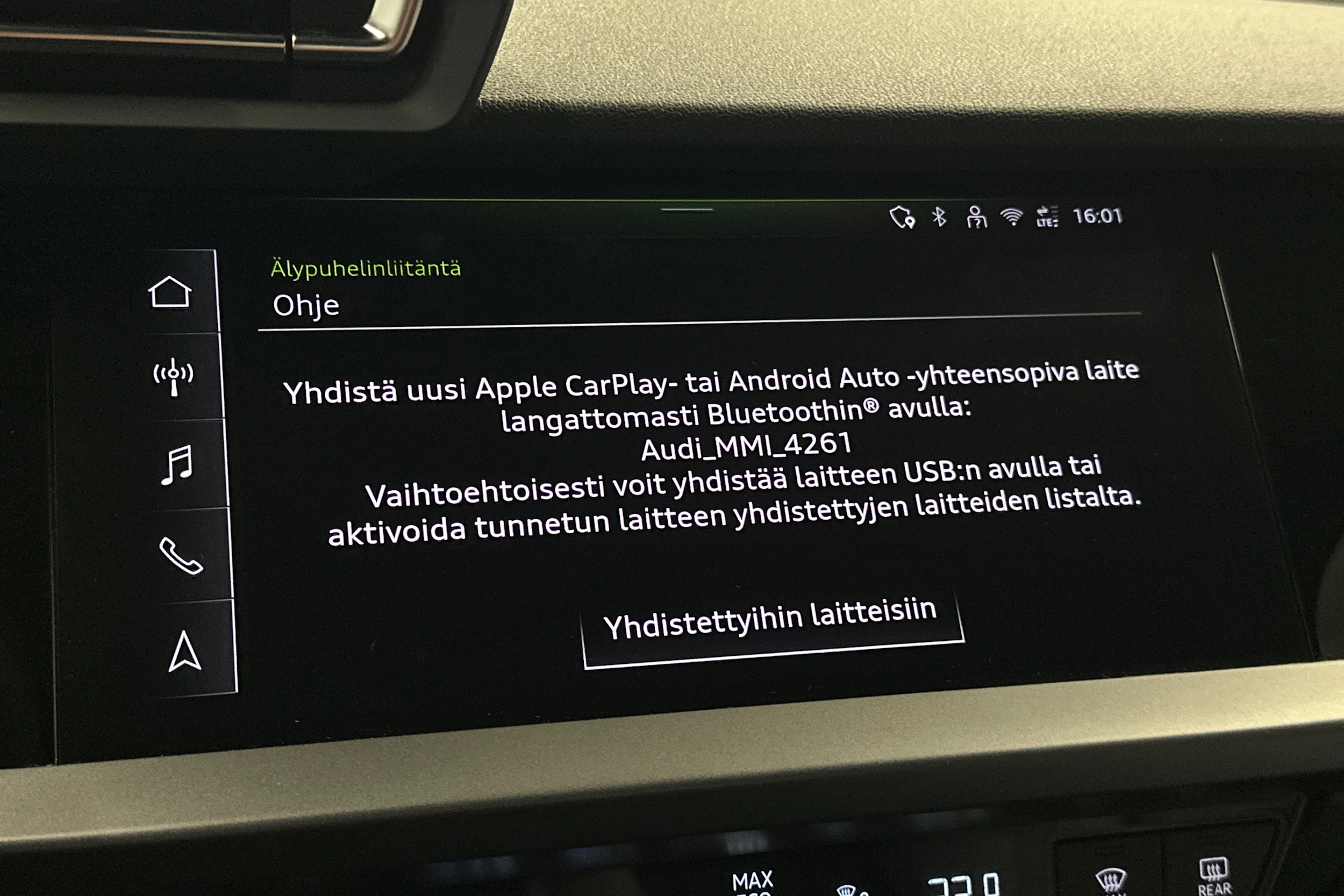punainen Audi A3 2025 kuva 18.
