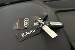 punainen Audi A3 2025 kuva 24.